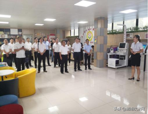 临渭区委政法委组织人员赴铜川市王益区考察学习综治中心建设情况（组图）